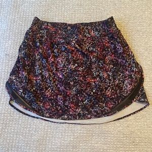NWOT LULULEMON SKIRT